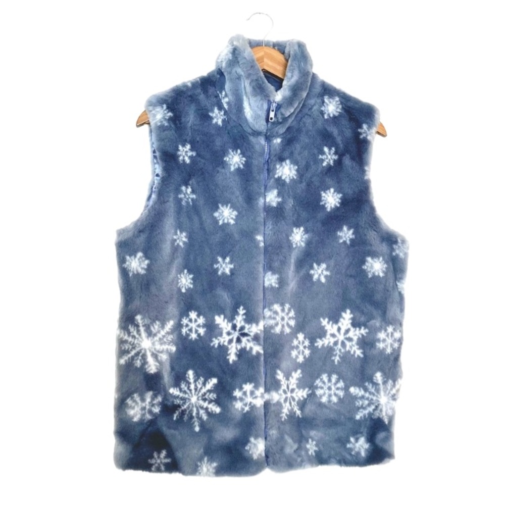 Northern Lifestyles Icy Baby Blue Winter Snowflake Full Zip Soft Faux Fur Vest